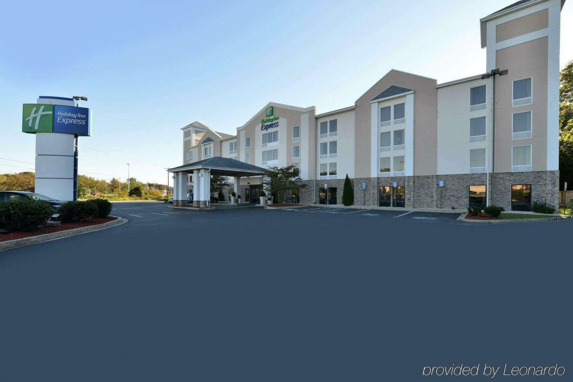 Holiday Inn Express Seaford-Route 13 Exterior photo